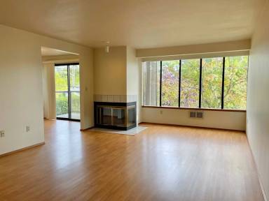 Main picture of 645 W Nickerson St