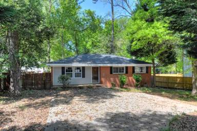 Main picture of 1219 Briar Creek Rd
