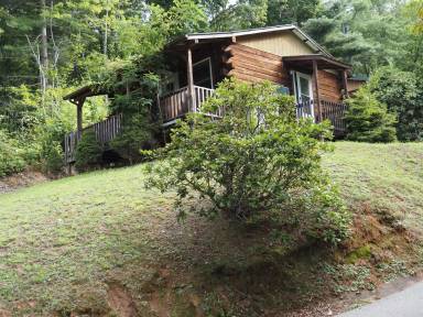 Main picture of 154 Conseen Dr