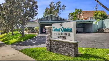 Main picture of 717 Carhart Ave