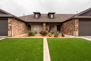 Main picture of 11629 Evanston Ave