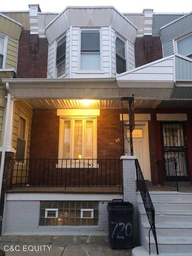 Main picture of 26 S Robinson St