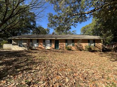 Main picture of 4843 Berta Rd