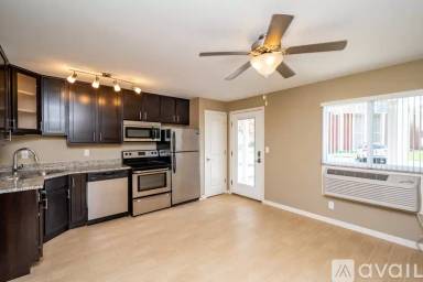 Main picture of River Ridge Place