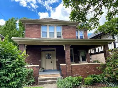 Main picture of 6404 Forward Ave