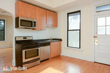 Main picture of 2134 W Concord Pl