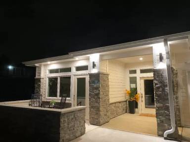 Main picture of 5240 S Shalom Park Cir