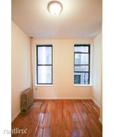 Main picture of 405 E 12th St