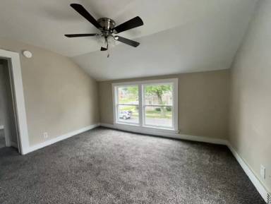 Main picture of 1201 Columbia Ave