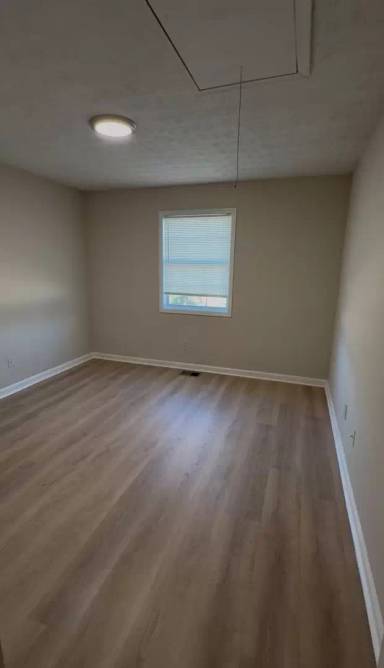 Main picture of 150 Brookview Ter