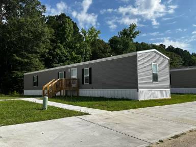 Main picture of 323 Jacobs Way