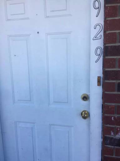 Main picture of 901 S 15th St