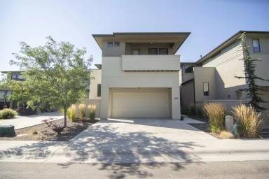 Main picture of 2985 E Heartleaf Ln
