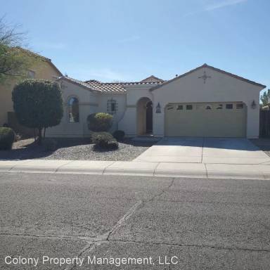 Main picture of 677 E Raven Way
