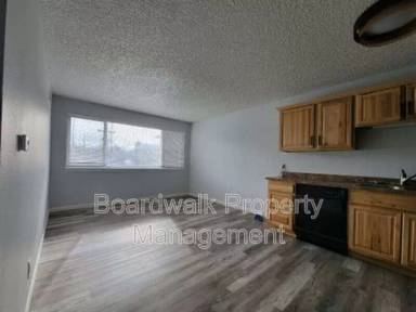 Main picture of Summit View Apartments