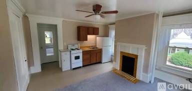 Main picture of 6 Maple St
