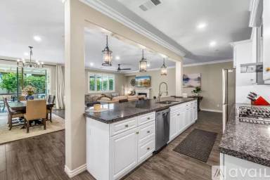 Main picture of 45721 Middle Gate Ct