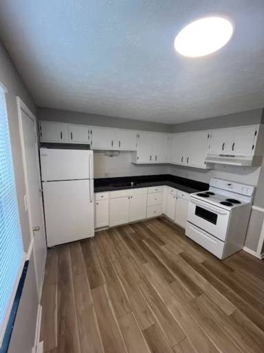 Main picture of 227 Edwin St NW