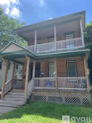 Main picture of 1565 Tibbits Ave