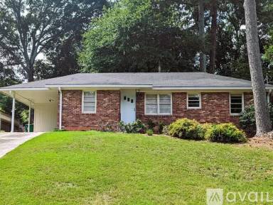Main picture of 1881 Fairway Cir NE