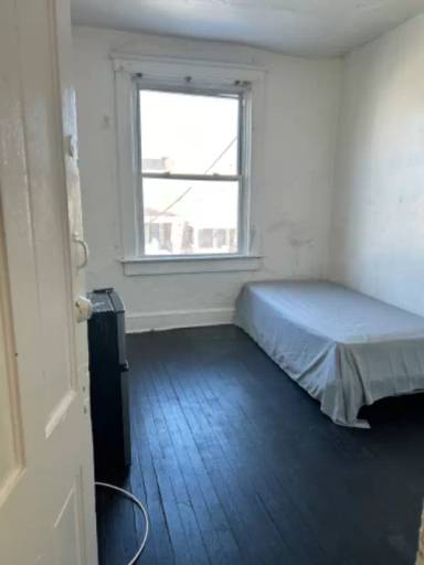 Main picture of 2823 Presstman St