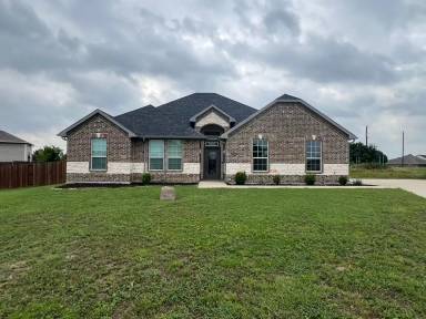Main picture of 5413 Harrys Pl