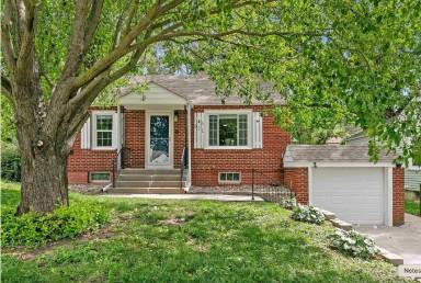 Main picture of 921 McLaughlin Cir