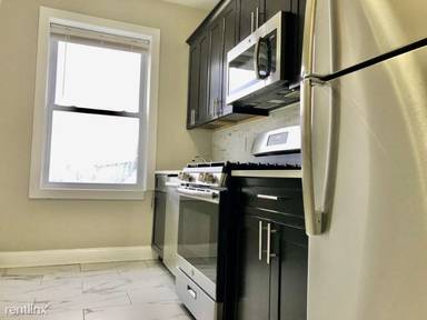 Main picture of 735 Avenue A