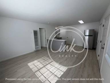 Main picture of 403 E Long St