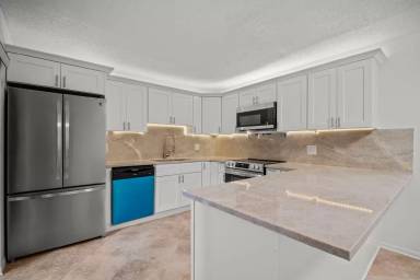 Main picture of 1703 Park Meadows Dr