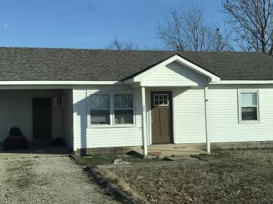 Main picture of 153 County Road 915