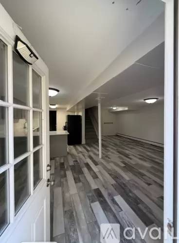 Main picture of 6711 Park Hall Dr