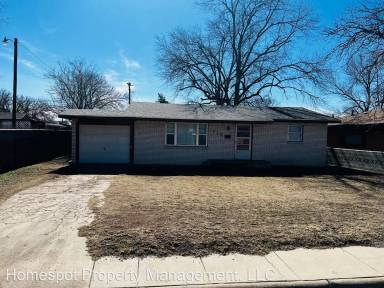 Main picture of 719 W 16th St