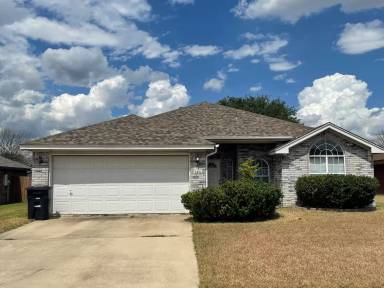 Main picture of 2405 Lava Ln