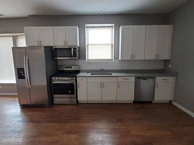 Main picture of 64 E 48th St