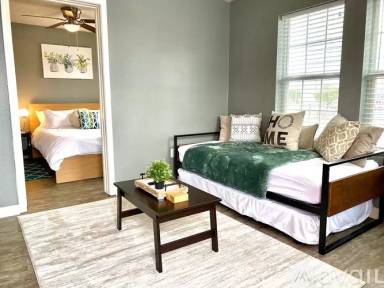 Main picture of 1802-1808 Morgan Ave Apartments