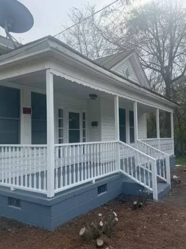 Main picture of 723 Bradley Ave