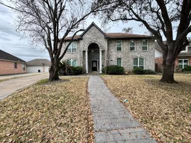 Main picture of 9303 Bent Spur Ln