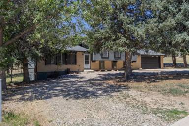 Main picture of 5418 Alta Loma Rd