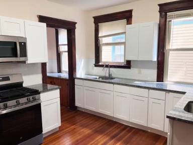 Main picture of 178 Ellsworth Ave