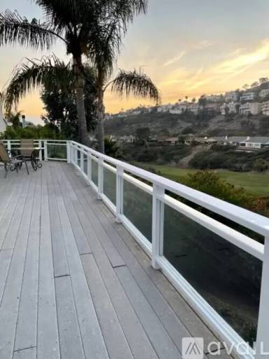 Main picture of 133 Avenida Mesita