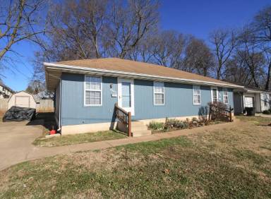 Main picture of 1613 E Chestnut St