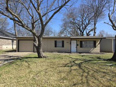 Main picture of 1008 Grande Dr