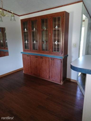 Main picture of 1205 W Main St
