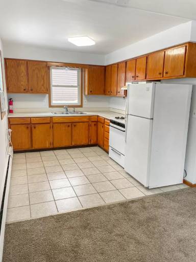 Main picture of 815 17th St W