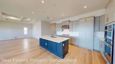 Main picture of 248 Daymark Ln