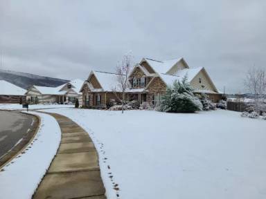 Main picture of 4323 Flint Dr SE