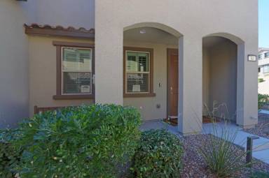 Main picture of 93 Alamere Falls Dr