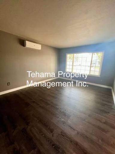 Main picture of 2093 Colusa St