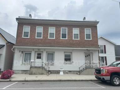Main picture of 322 N Main St
